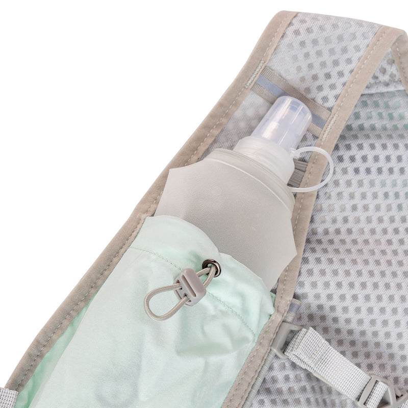 Load image into Gallery viewer, Adjustable Lightweight Reflective 480ML Water Bottle Phone Holder Storage Hydration Backpack Running Vest for Sports Cycling
