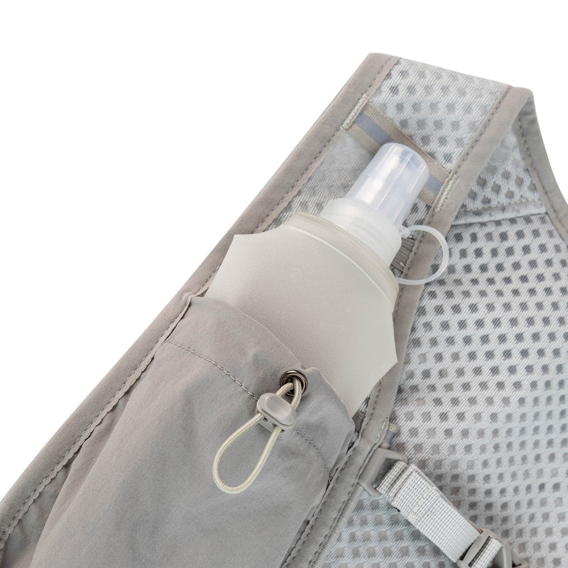 Load image into Gallery viewer, 2025 Running Hydration Vest Nylon Tactical Hydration Running Vest Backpack with 250ML Water Bladder Outdoors Running Vest Bag
